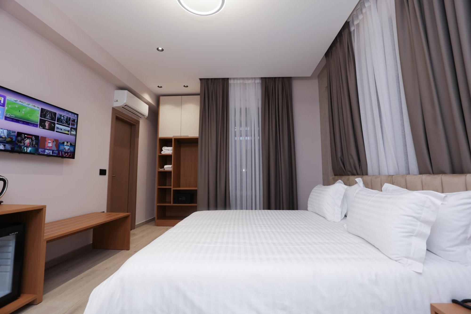 Residence Inn Hotel Τίρανα Εξωτερικό φωτογραφία
