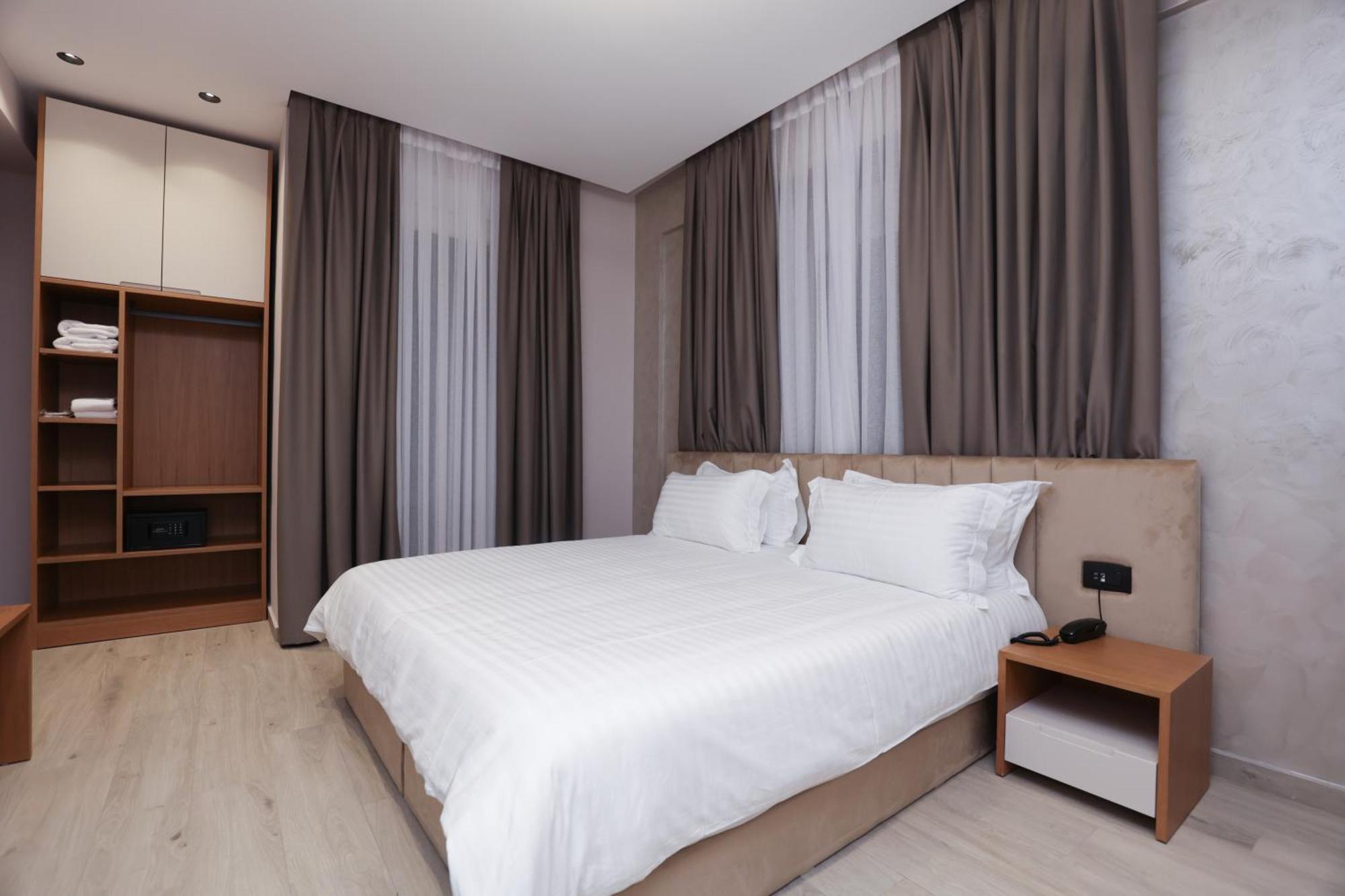 Residence Inn Hotel Τίρανα Εξωτερικό φωτογραφία