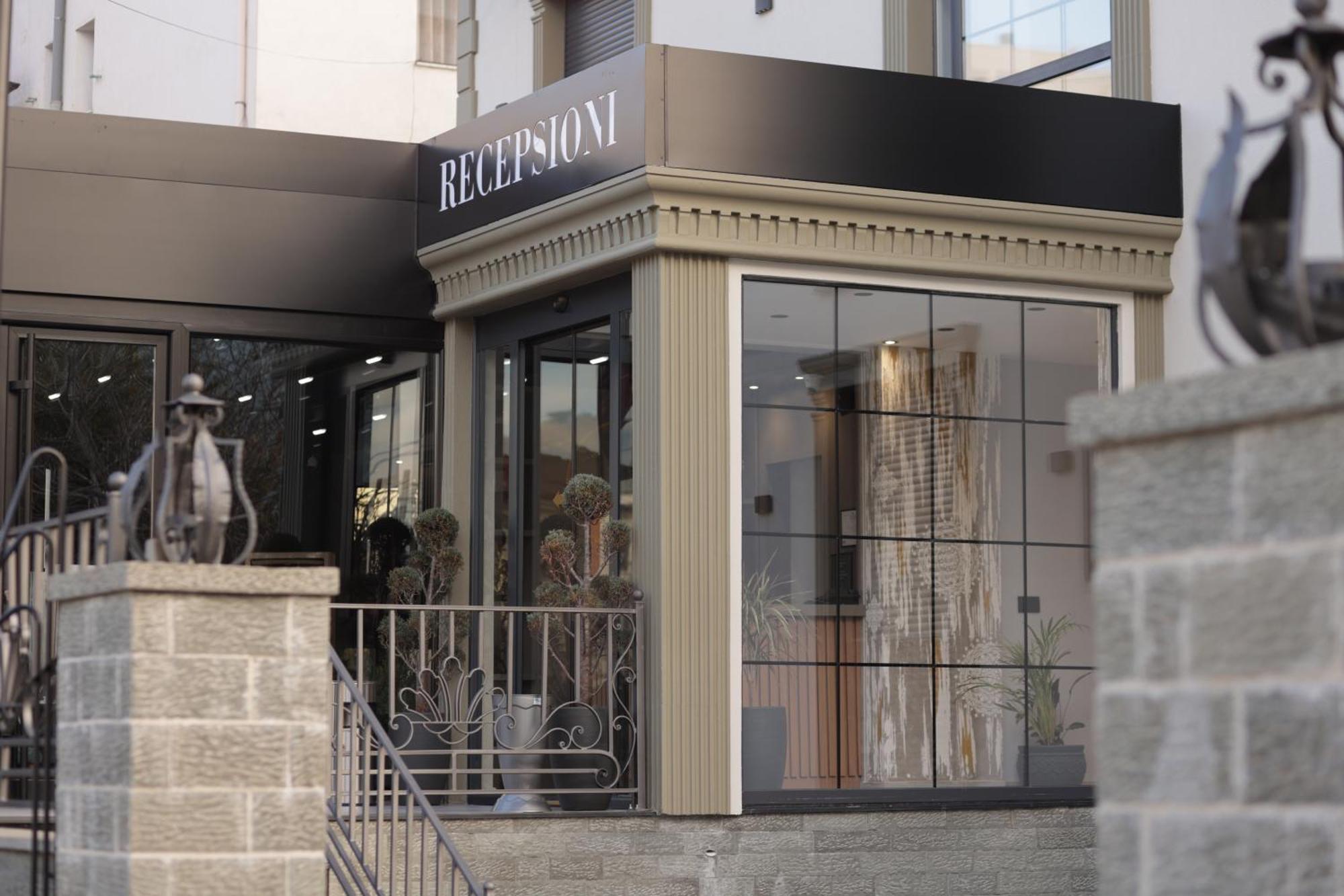 Residence Inn Hotel Τίρανα Εξωτερικό φωτογραφία