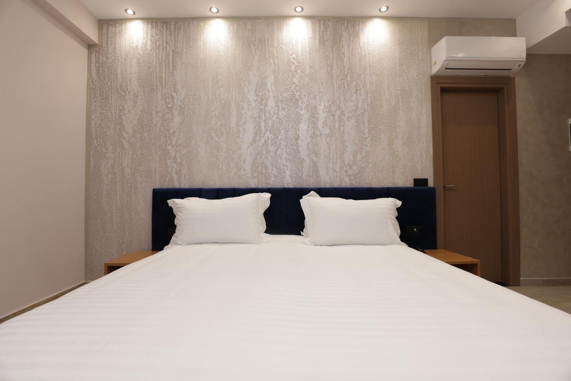 Residence Inn Hotel Τίρανα Εξωτερικό φωτογραφία