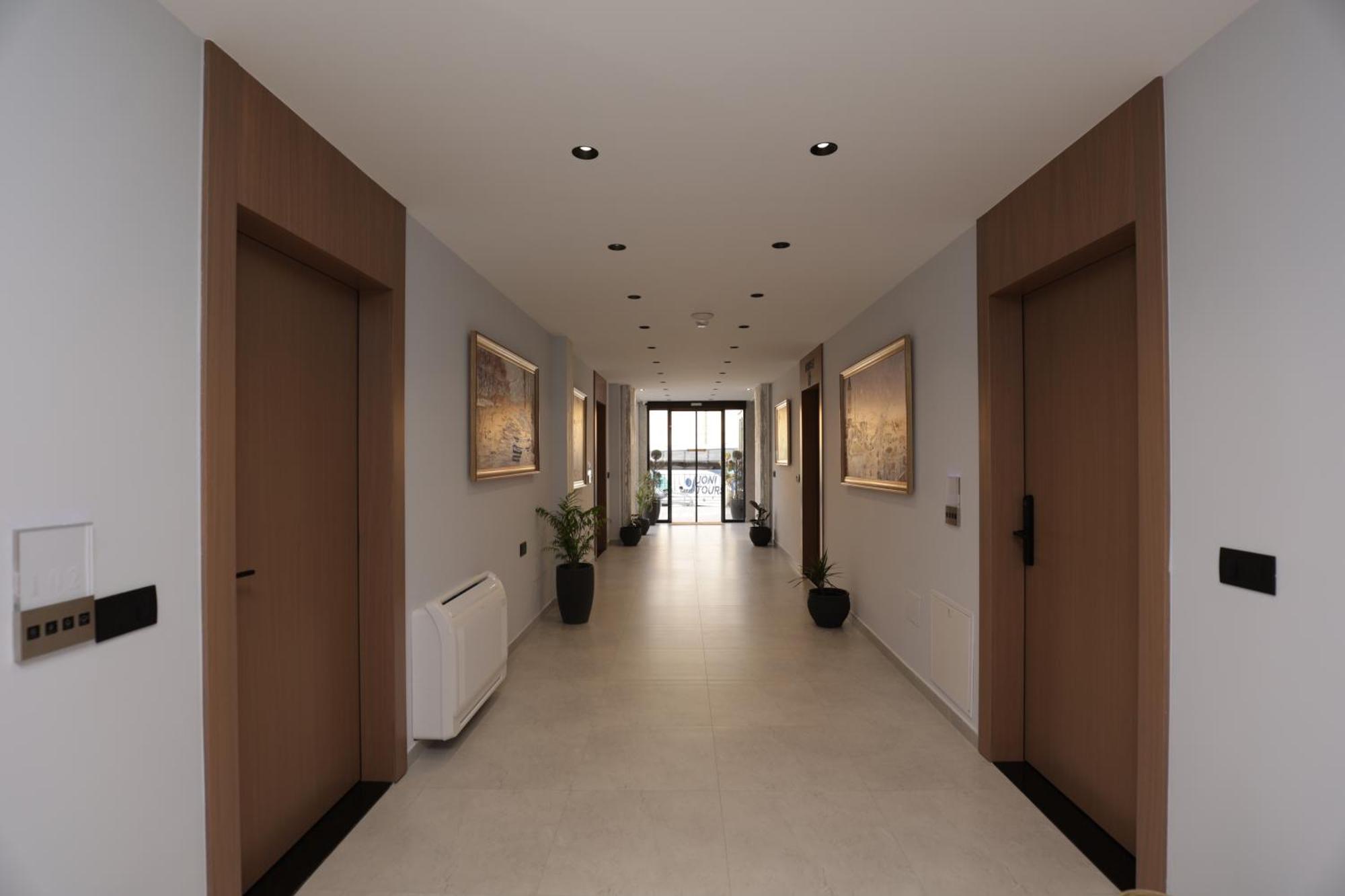 Residence Inn Hotel Τίρανα Εξωτερικό φωτογραφία